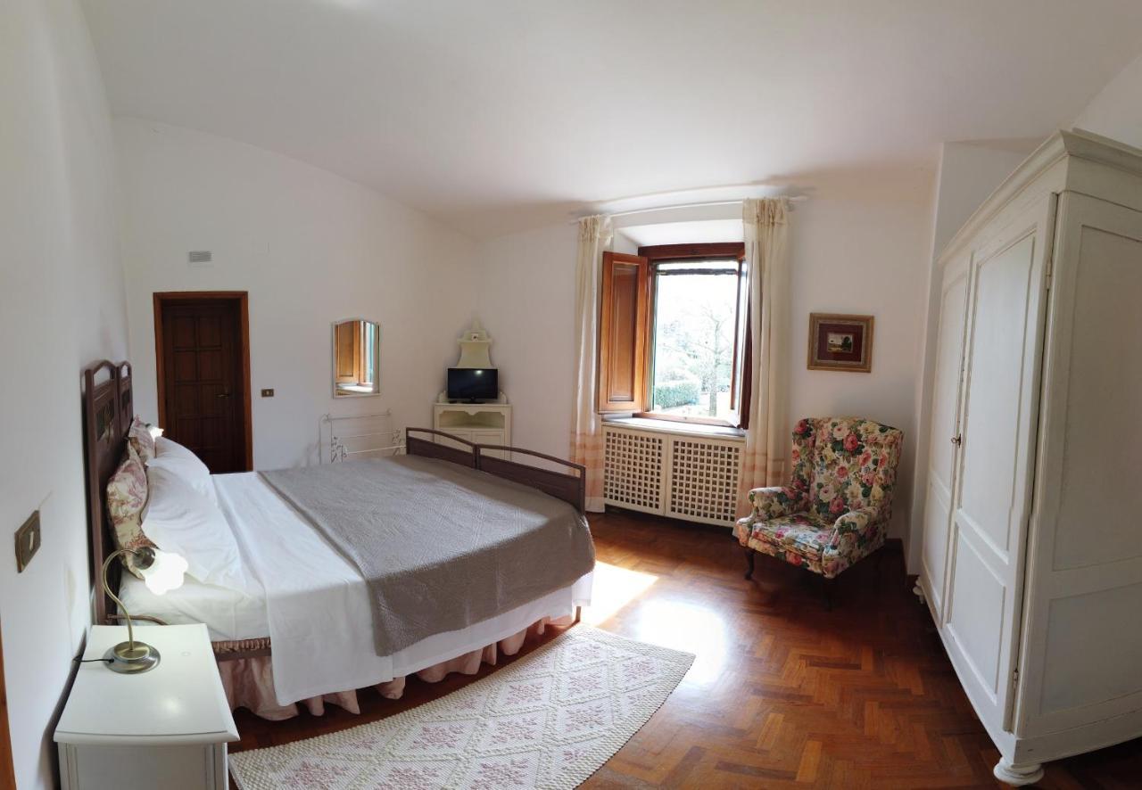 Casa Del Pino Bed & Breakfast Борго а Буджано Екстериор снимка