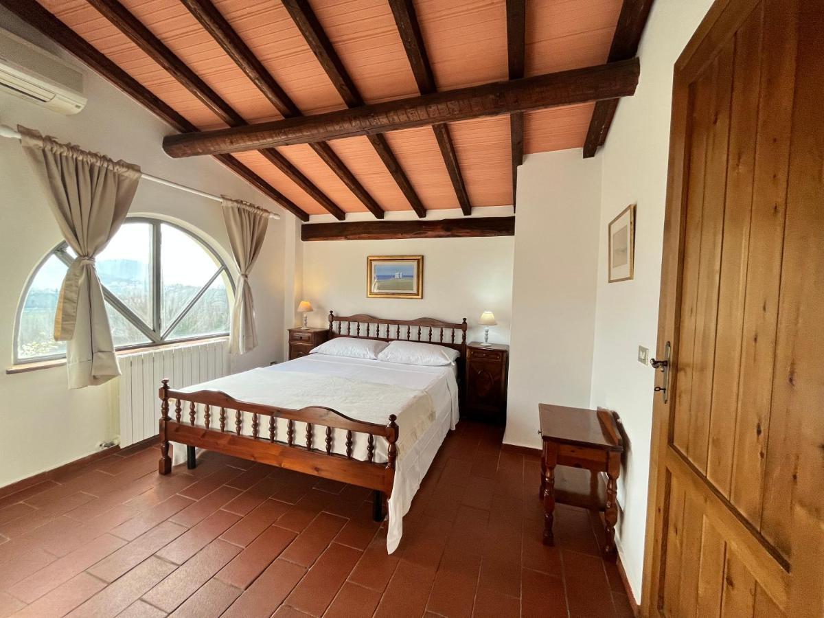 Casa Del Pino Bed & Breakfast Борго а Буджано Екстериор снимка