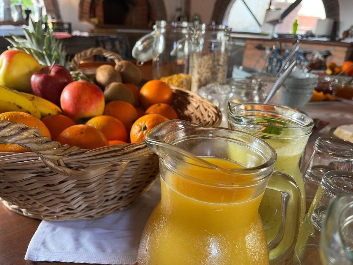 Casa Del Pino Bed & Breakfast Борго а Буджано Екстериор снимка